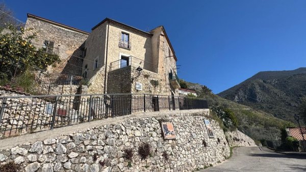 casa indipendente in vendita a Castrocielo