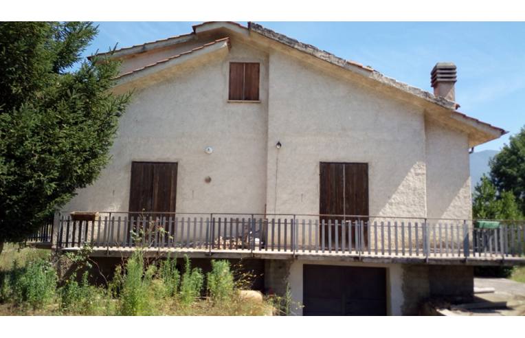 casa indipendente in vendita a Castrocielo
