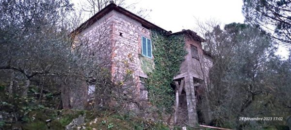 casa indipendente in vendita a Castro dei Volsci