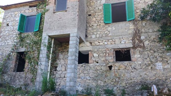 appartamento in vendita a Castro dei Volsci