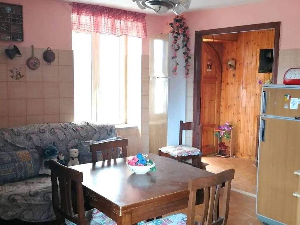 appartamento in vendita a Castro dei Volsci