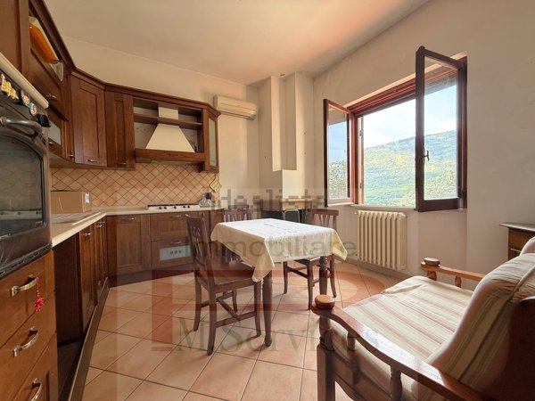 appartamento in vendita a Castro dei Volsci