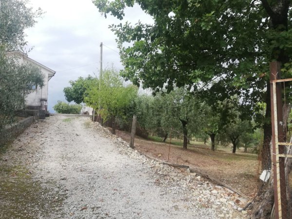 casa indipendente in vendita a Castro dei Volsci