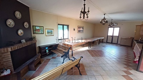 casa indipendente in vendita a Castro dei Volsci