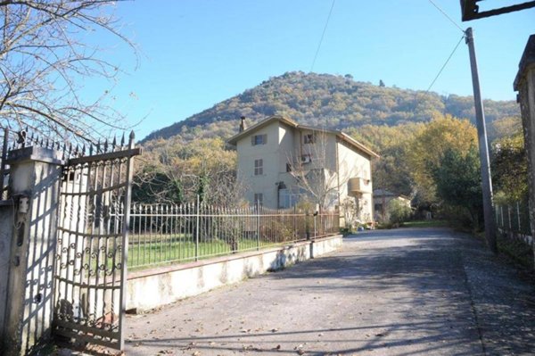 casa indipendente in vendita a Castro dei Volsci in zona Madonna del Piano