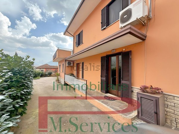 casa indipendente in vendita a Castro dei Volsci