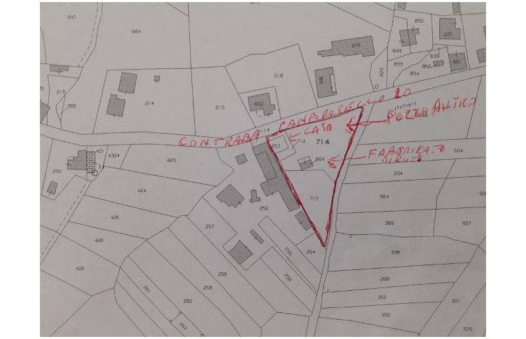 appartamento in vendita a Castro dei Volsci in zona Collevento