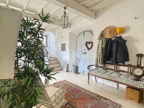 casa indipendente in vendita a Castro dei Volsci in zona Madonna del Piano