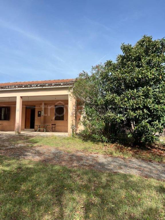 casa indipendente in vendita a Ceccano