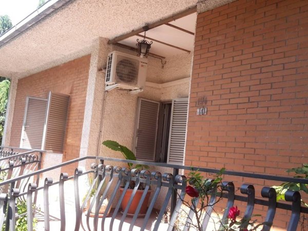 casa indipendente in vendita a Ceccano