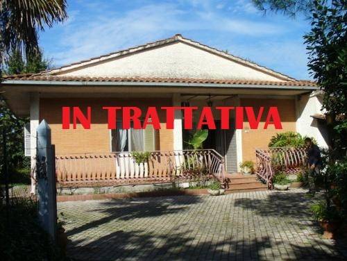 casa indipendente in vendita a Ceccano