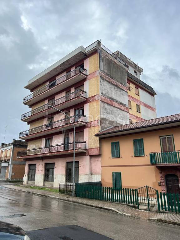 negozio in vendita a Ceccano