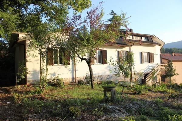 casa indipendente in vendita a Ceccano