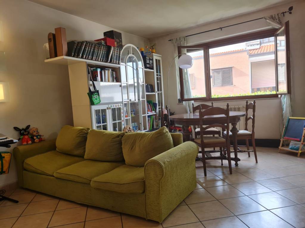 casa indipendente in vendita a Ceccano