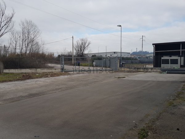 negozio in vendita a Ceccano