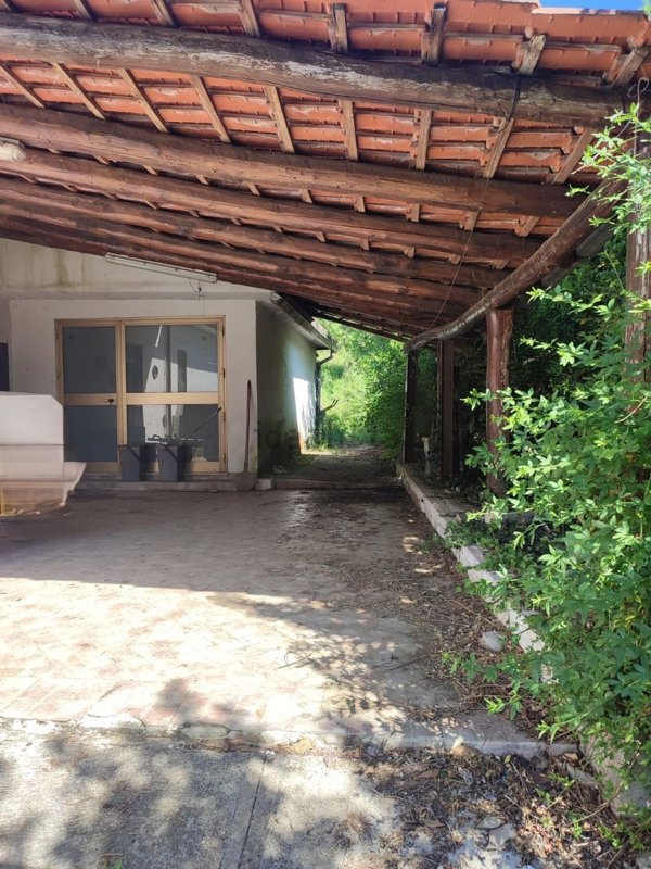 casa semindipendente in vendita a Ceccano
