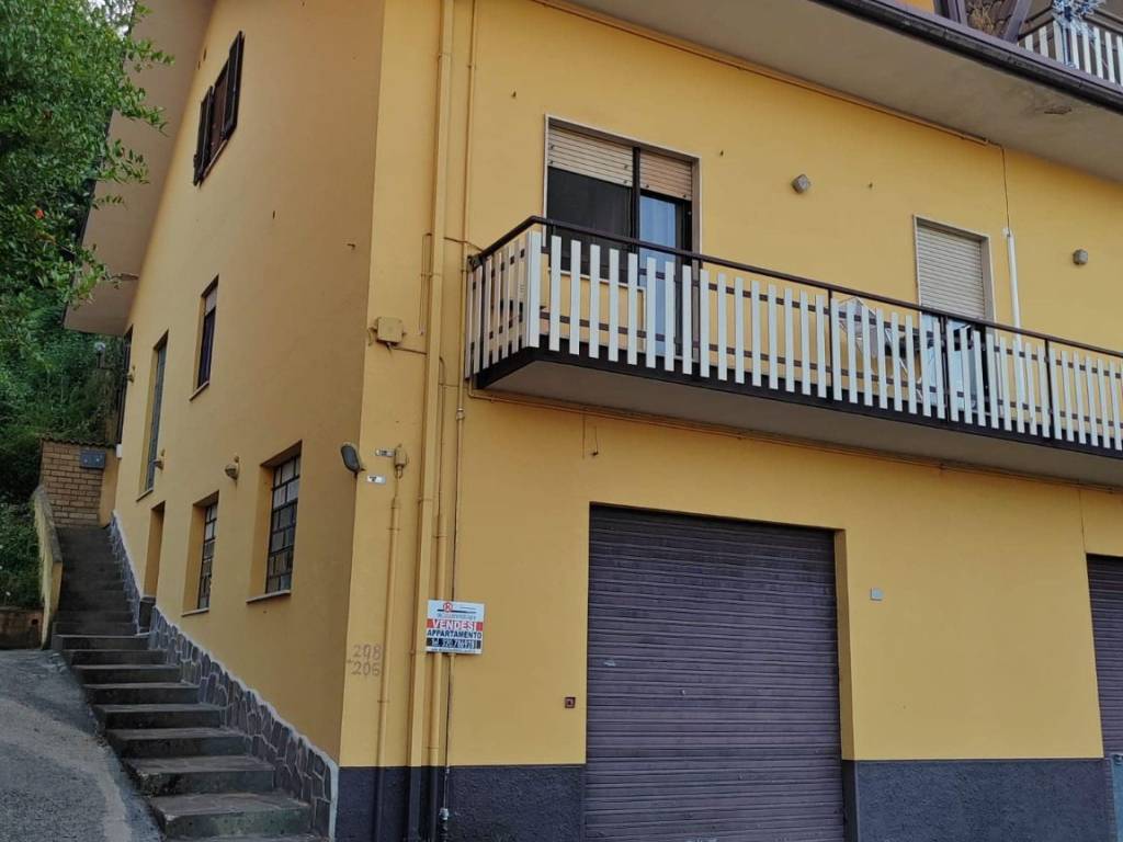 locale commerciale in vendita a Ceccano