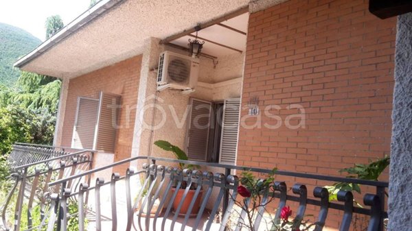 casa indipendente in vendita a Ceccano