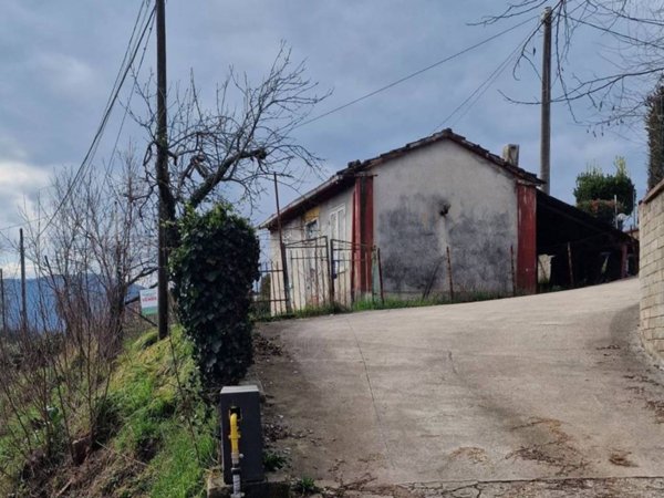 casa indipendente in vendita a Ceccano