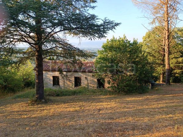 casa indipendente in vendita a Ceccano
