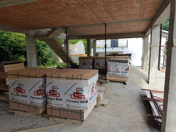 casa indipendente in vendita a Ceccano
