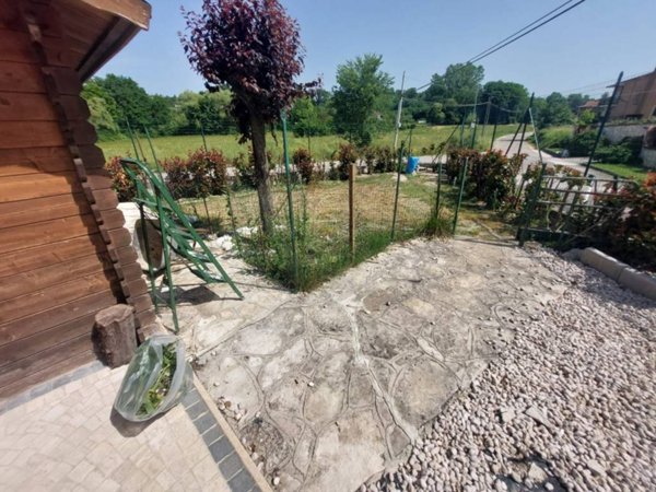 casa indipendente in vendita a Ceccano