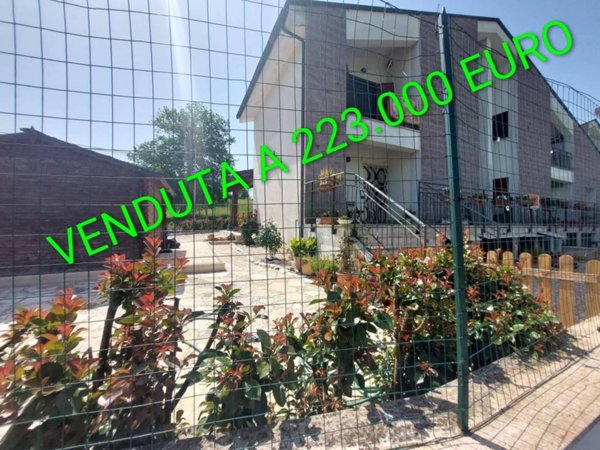 casa indipendente in vendita a Ceccano