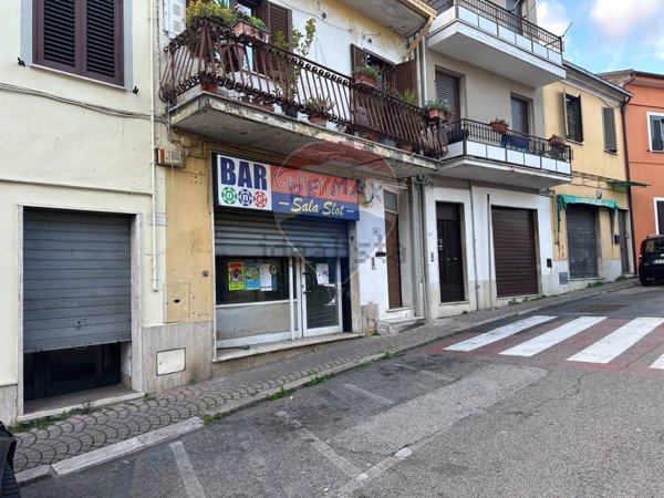 locale commerciale in vendita a Ceccano