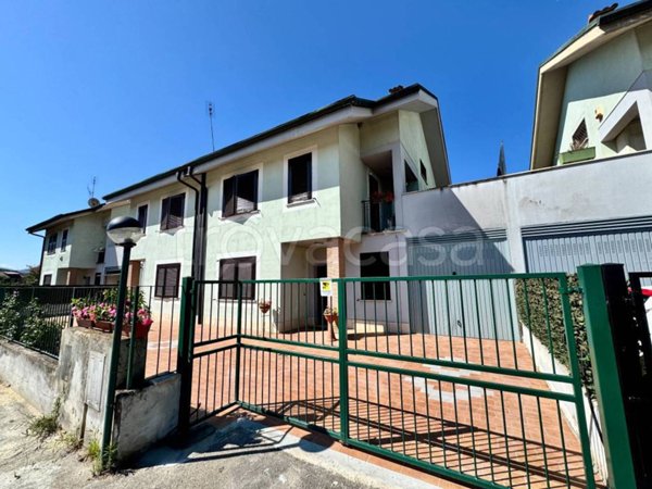 casa indipendente in vendita a Ceccano