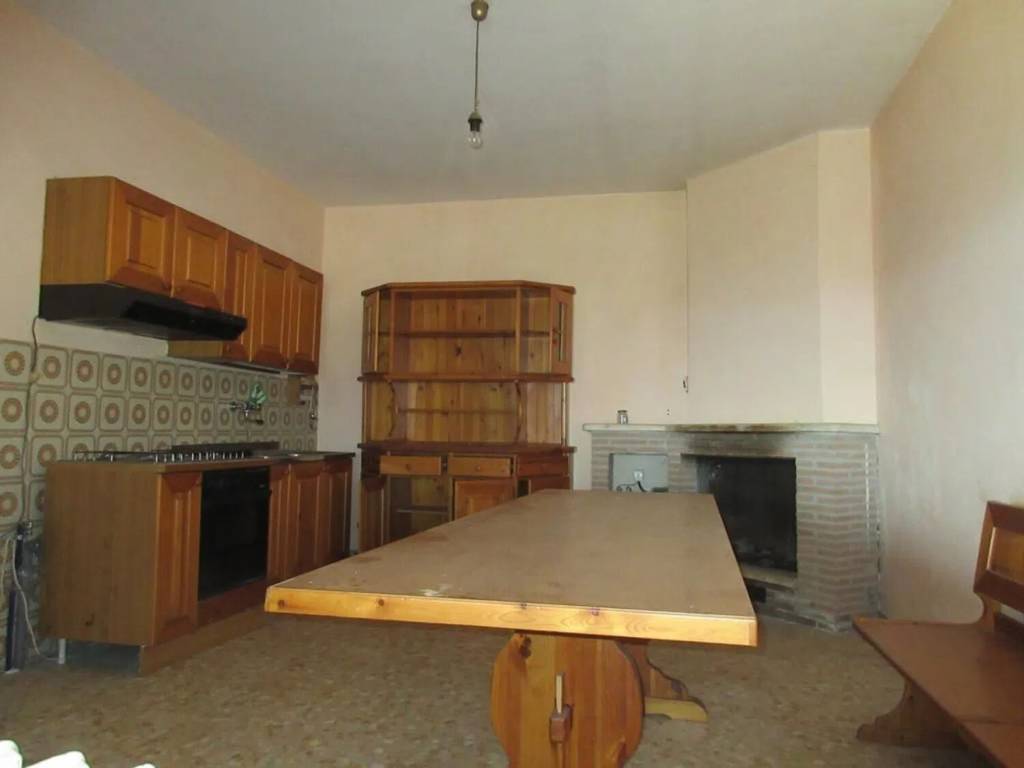 casa indipendente in vendita a Ceccano
