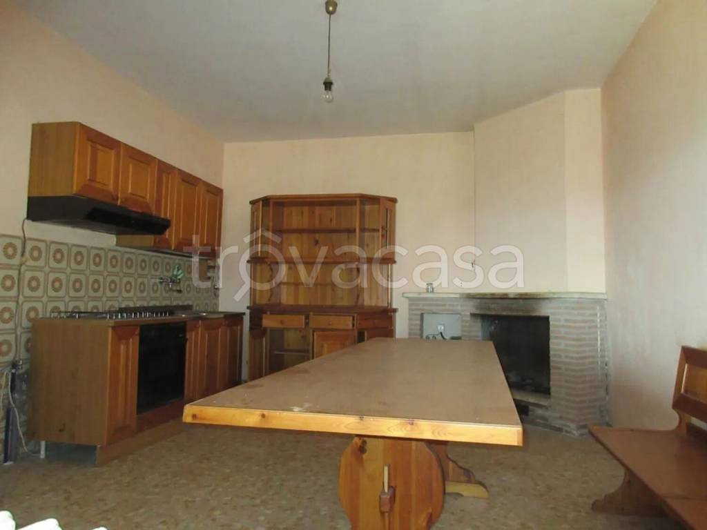 casa indipendente in vendita a Ceccano