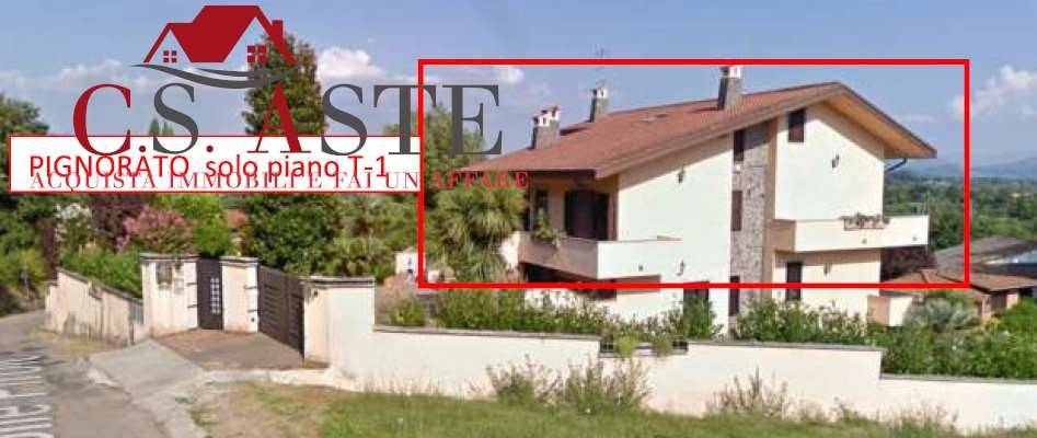 casa indipendente in vendita a Ceccano