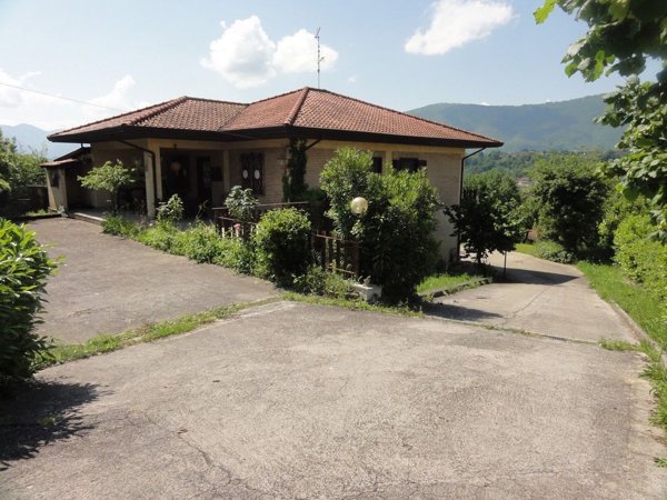 casa semindipendente in vendita a Ceccano