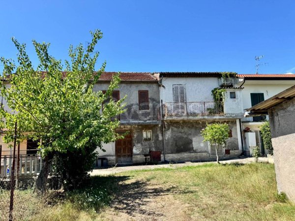 casa indipendente in vendita a Ceccano