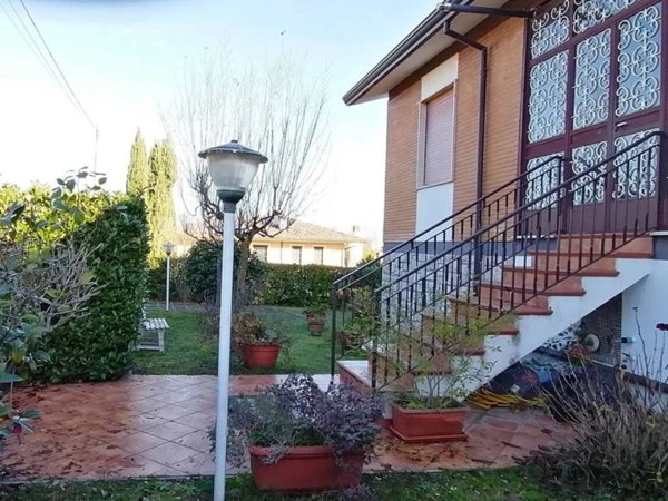 casa indipendente in vendita a Ceccano