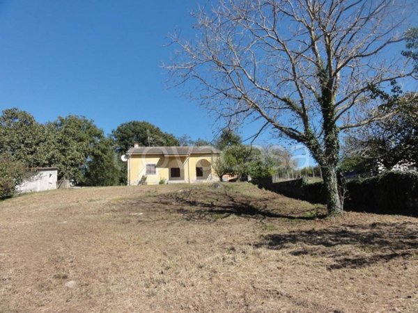 casa indipendente in vendita a Ceccano