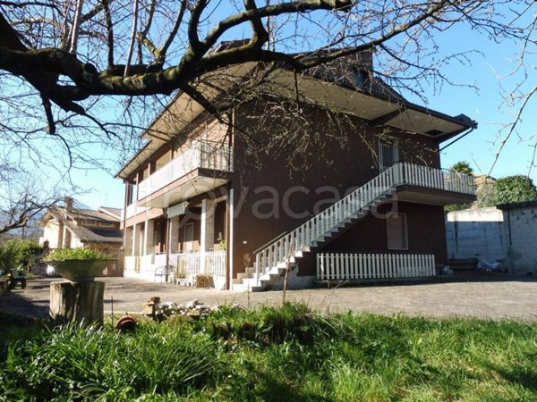 casa indipendente in vendita a Ceccano