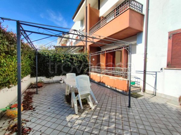 casa indipendente in vendita a Ceccano