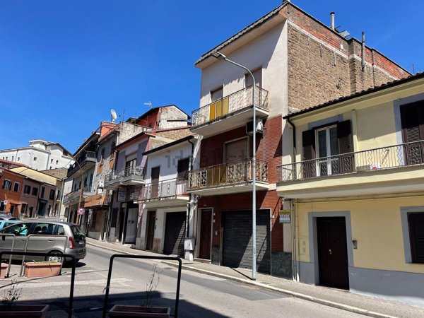 casa semindipendente in vendita a Ceccano