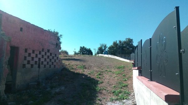 casa indipendente in vendita a Ceccano