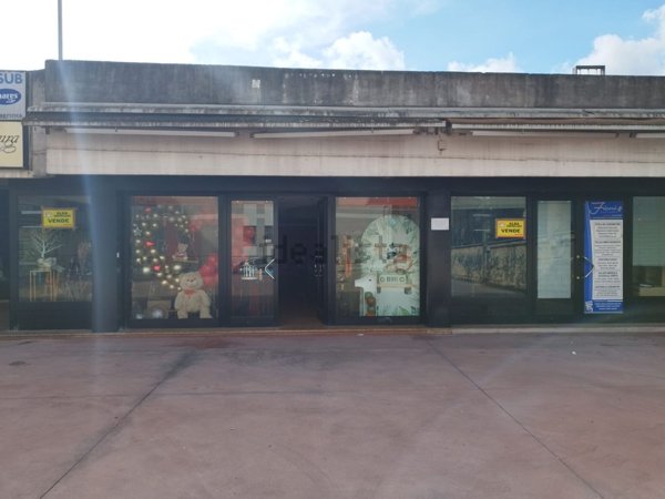 locale commerciale in vendita a Ceccano