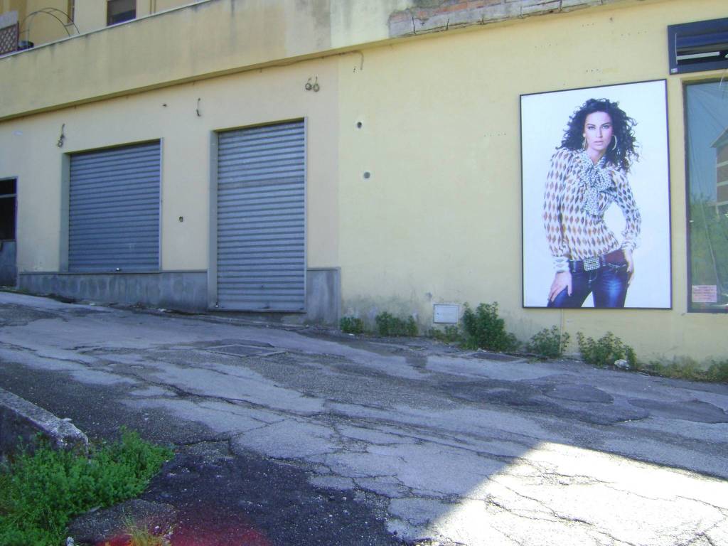 negozio in vendita a Ceccano