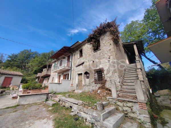 casa indipendente in vendita a Ceccano