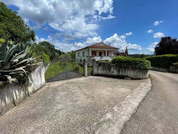 casa indipendente in vendita a Ceccano