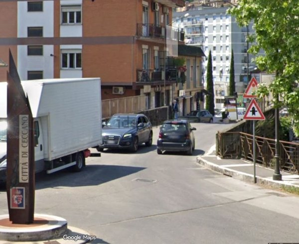 locale commerciale in vendita a Ceccano