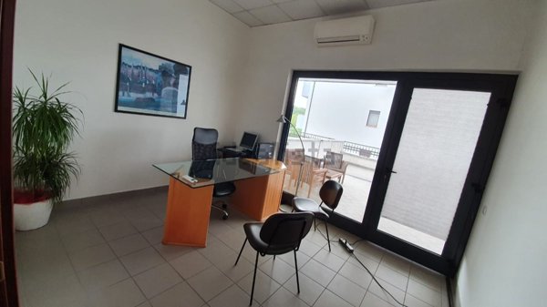 ufficio in vendita a Ceccano