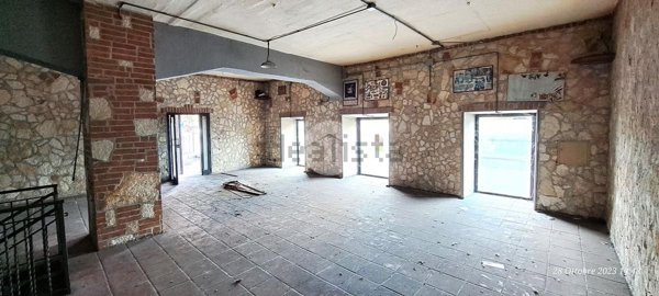 locale commerciale in vendita a Ceccano