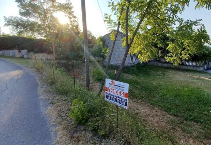 casa indipendente in vendita a Ceccano