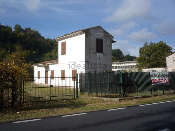 quadrivano in vendita a Ceccano