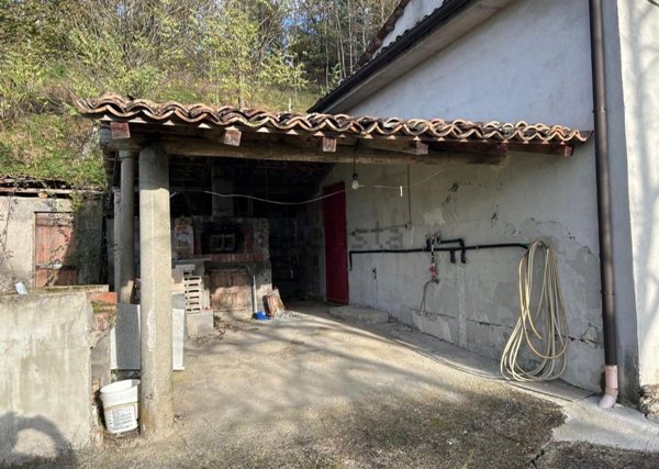 casa indipendente in vendita a Ceccano